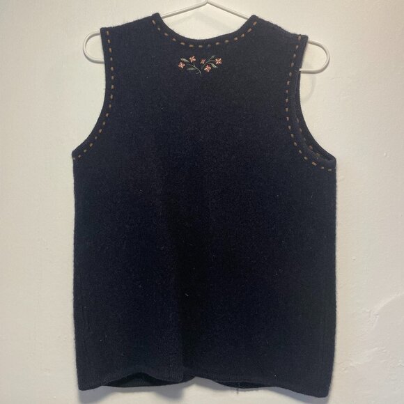 MAT collection boiled wool sleeveless vest - Picture 2 of 6
